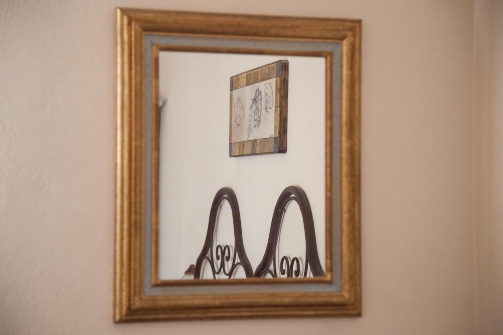 Hotel Locanda Degli Artisti Borgo San Lorenzo Rum bild