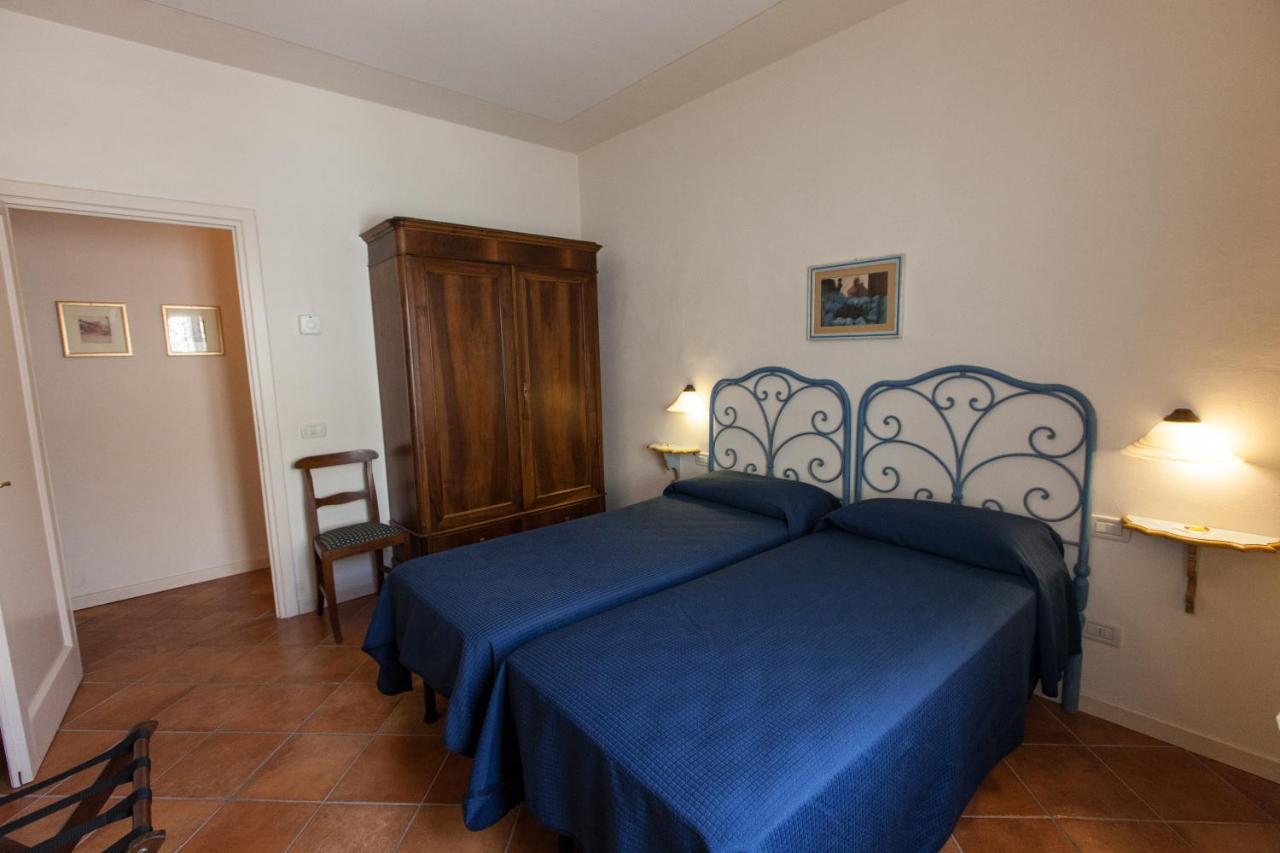 Hotel Locanda Degli Artisti Borgo San Lorenzo Exteriör bild
